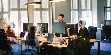 世界最大容量的FPGA芯片來(lái)了！包含350億晶體管